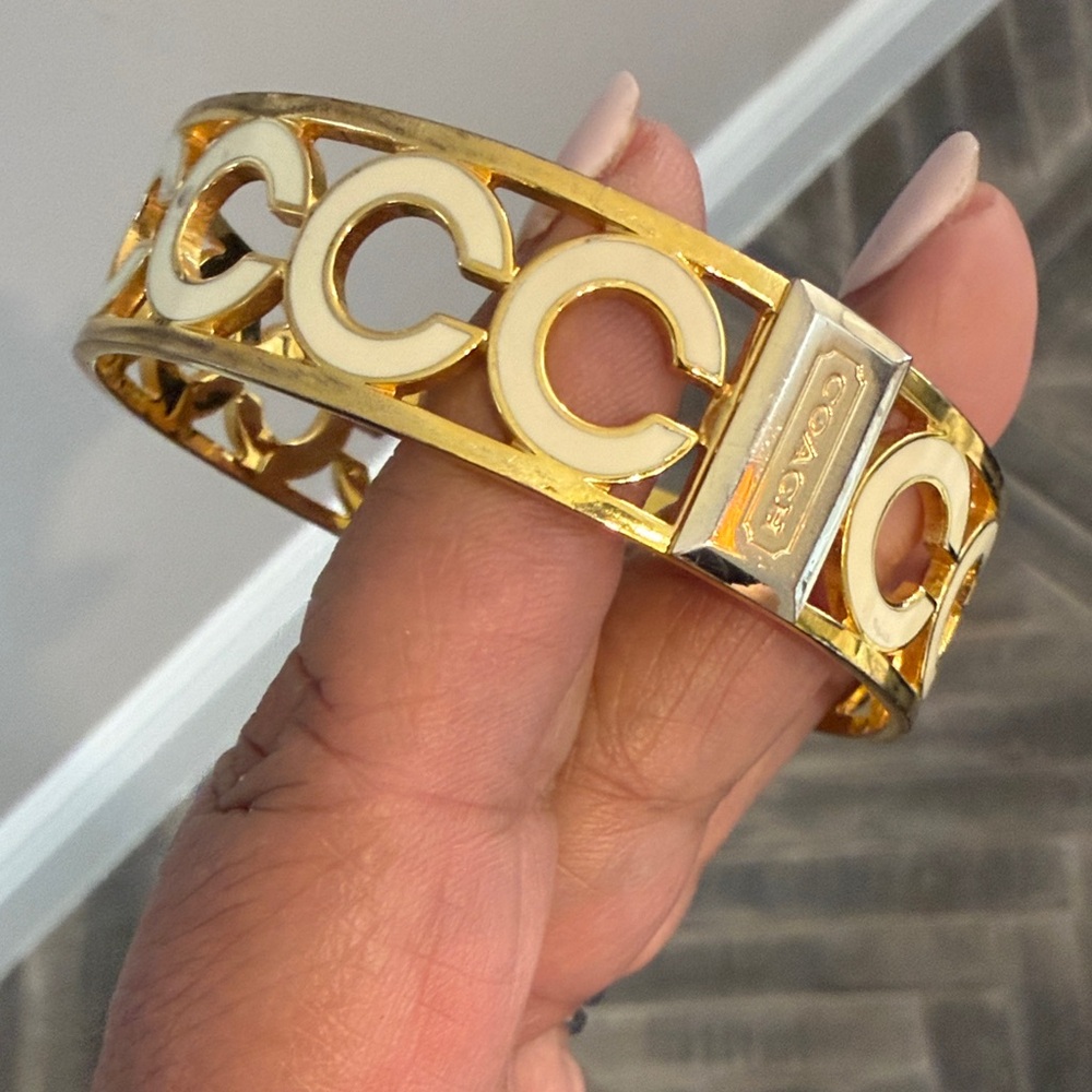 Two Coach gold tone bangles - Picture 5 of 14
